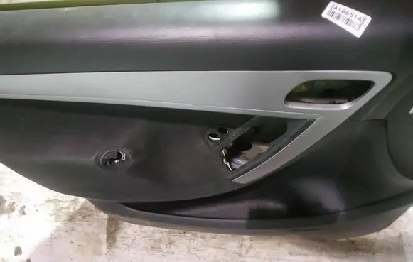 Citroen C4 I Picasso Front door card panel trim