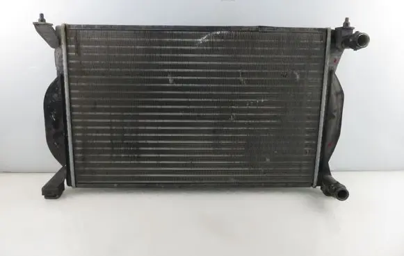 Audi A4 S4 B6 8E 8H Coolant radiator
