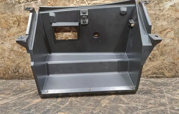 Maserati Coupe Glove box frame 