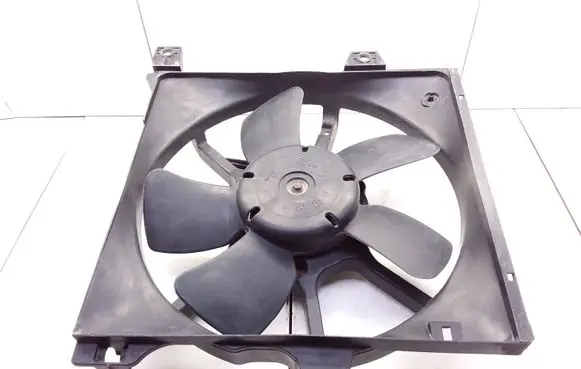 Nissan Almera Electric radiator cooling fan