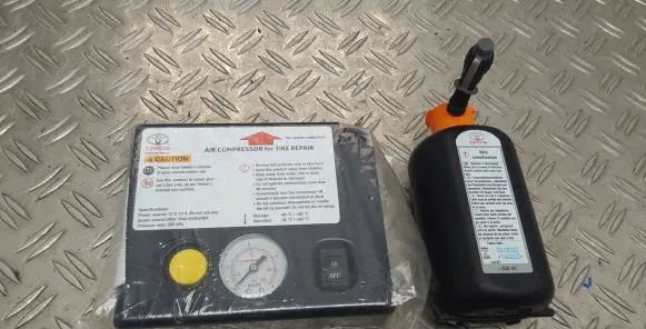 Toyota Aygo AB40 Tire air pump compressor 