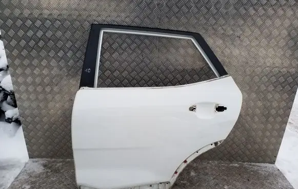 KIA Stonic Rear door 