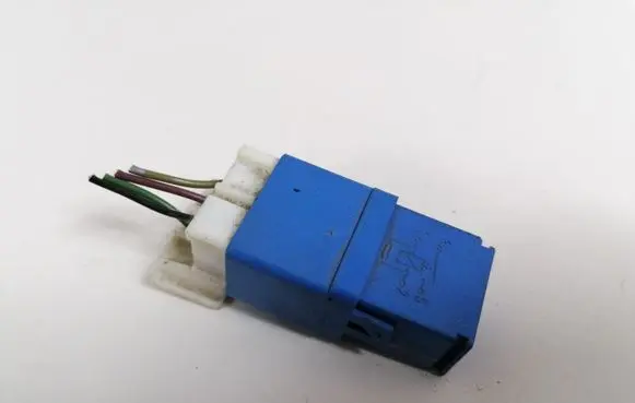 Nissan Pathfinder R51 Other relay 4RA007813