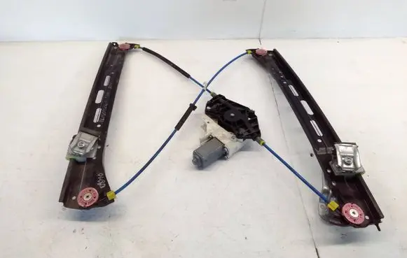 Seat Alhambra (Mk2) Front door window regulator with motor 8K0959801B
