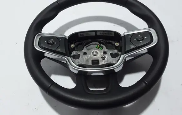 Volvo XC40 Steering wheel 30747210