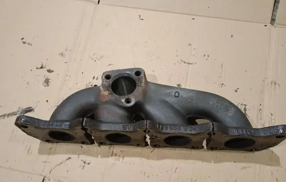 Audi TT Mk1 Exhaust manifold 06a253033AB