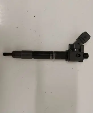 Volvo S90, V90 Fuel injector 31336878