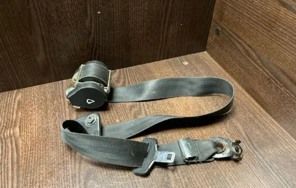 Renault Master III Front seatbelt 868840019R