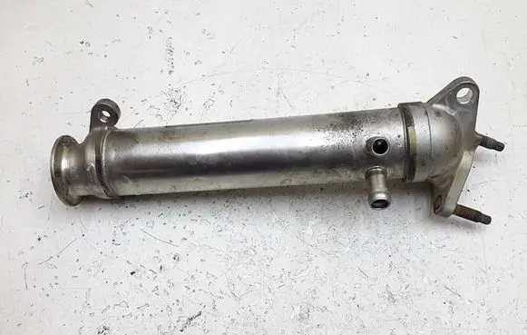Renault Espace I EGR valve cooler 8972292313