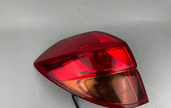 Subaru Legacy Rear/tail lights 22020792