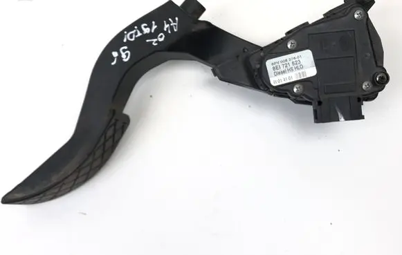 Audi A4 S4 B6 8E 8H Accelerator throttle pedal 8E1721523 6PV00837601