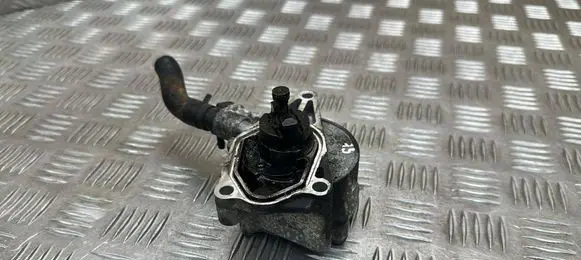 KIA Ceed Vacuum pump 288102A600