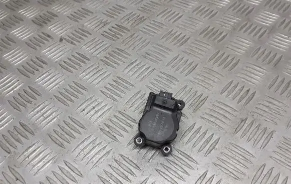 Citroen C2 Central body control module F663746X.B