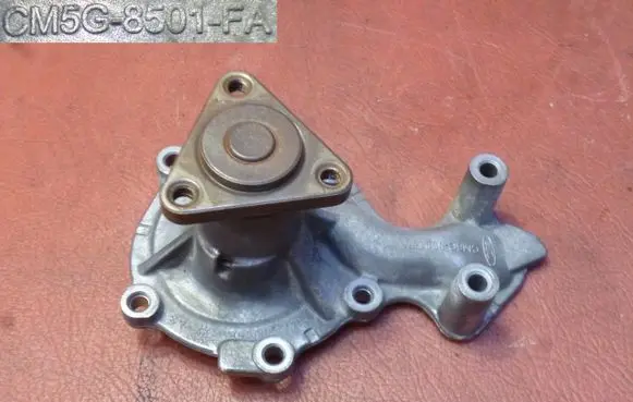 Ford Focus Water pump CM5G8501FA