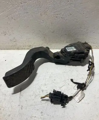 Audi A4 S4 B5 8D Accelerator throttle pedal 6PV00777007 8D1721523