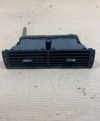 Audi A4 S4 B7 8E 8H Dash center air vent grill 8E0820951H