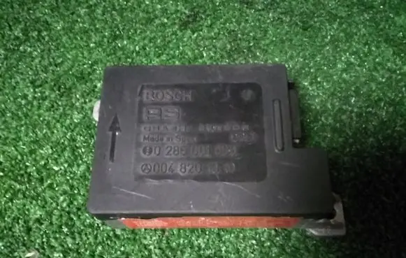 Mercedes-Benz E W210 Airbag control unit/module 0285001060 0048201910