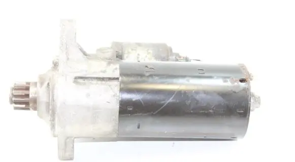 Volkswagen PASSAT CC Starter motor 02E911024A