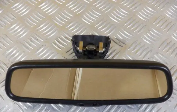 Skoda Octavia Mk2 (1Z) Rear view mirror (interior) 015610