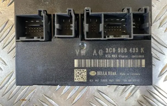Volkswagen PASSAT B6 Comfort/convenience module 3C0959433K S04558038 5DK00906702