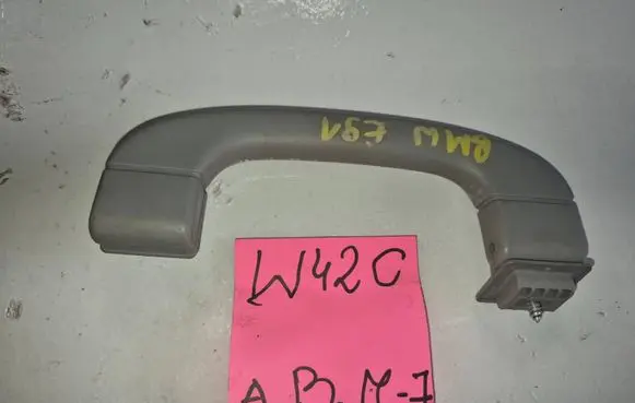 BMW 3 E90 E91 Front interior roof grab handle 9143516