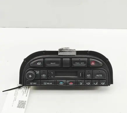 Jaguar XJ X40 Interior fan control switch LJA7690BB
