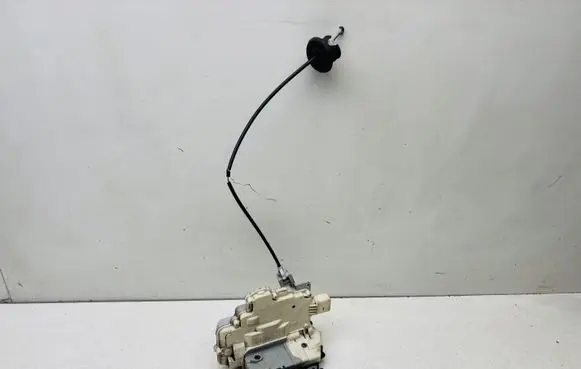 Audi A4 S4 B7 8E 8H Front door lock 8E1837016AA