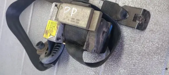 Skoda Octavia 985 Front seatbelt