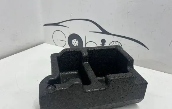 Porsche Cayenne (9Y0 9Y3) Other trunk/boot trim element 4M0864317A