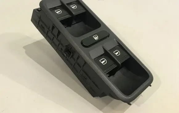 Skoda Roomster (5J) Electric window control switch 5J0867171 8103907 1Z0959858B