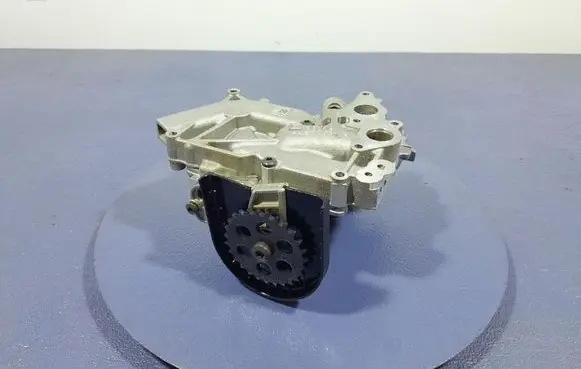 BMW M5 Oil pump 7852262