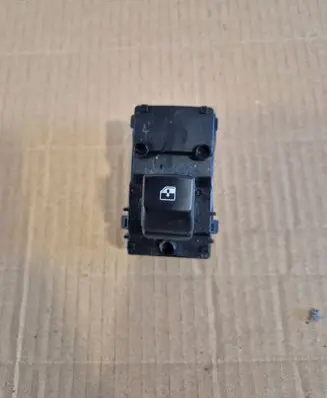 KIA Ceed Electric window control switch 93575-J7500