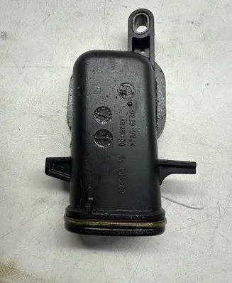 BMW 3 F30 F35 F31 Oil sump strainer pipe 7589016