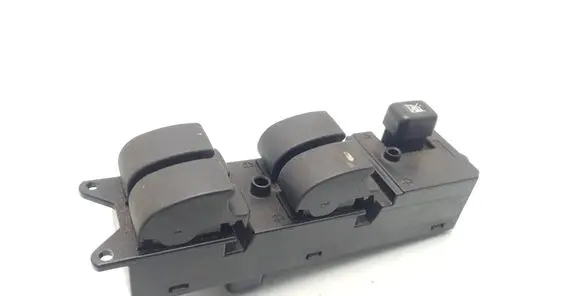 Mitsubishi Pajero Electric window control switch 8608A001 C8DD371M