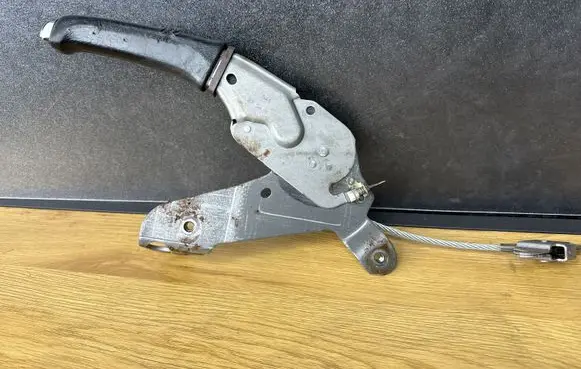 Volvo XC70 Handbrake/parking brake lever assembly 2304
