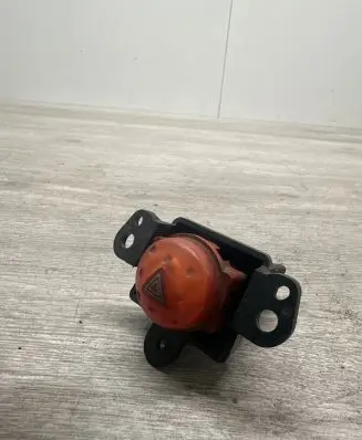 Nissan Almera Tino Hazard light switch 06016 8H1LE3