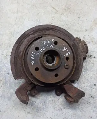 Mercedes-Benz ML W163 Rear wheel hub