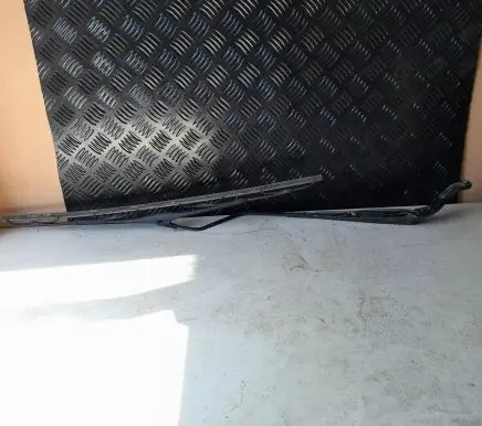 Citroen Jumpy Front wiper blade arm 