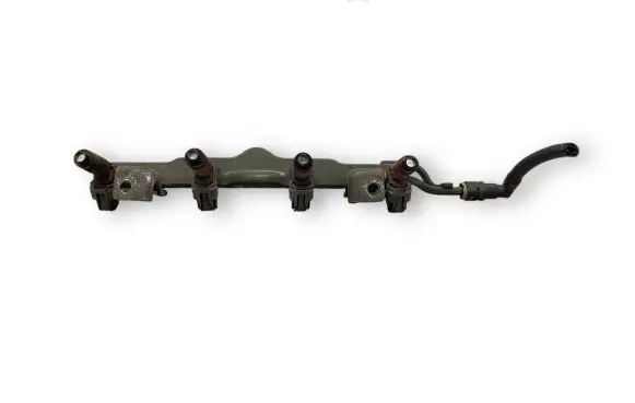 Mazda 3 I Fuel main line pipe