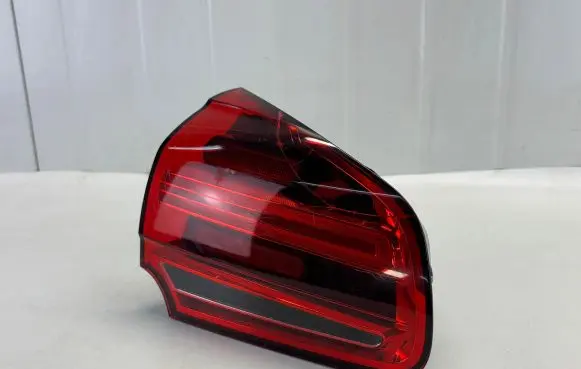 Porsche Cayenne (92A) Rear/tail lights 7P5945307F H011