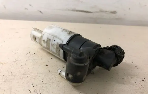 Peugeot 308 Windscreen/windshield washer pump 9641553880 9641553980