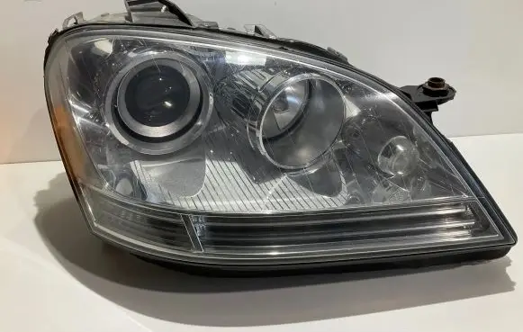 Mercedes-Benz ML W164 Headlight/headlamp