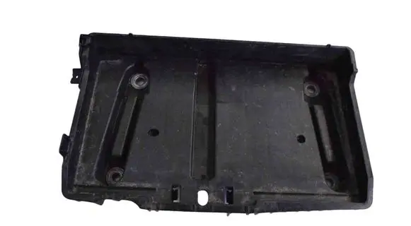 Battery box tray