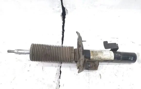 Volvo XC60 Front shock absorber/damper 2414618