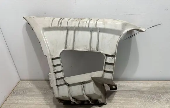 BMW X3 E83 Bumper support mounting bracket corner 3414401
