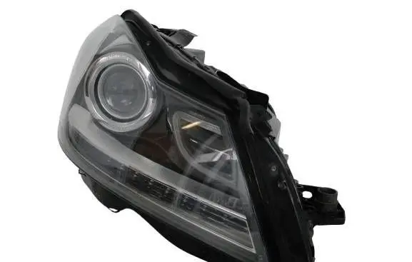 Mercedes-Benz C AMG W204 Headlight/headlamp A2048204439