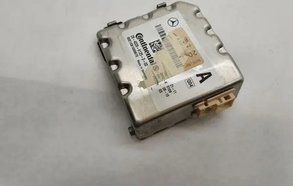 Mercedes-Benz E W212 Windshield/windscreen camera A0009050338
