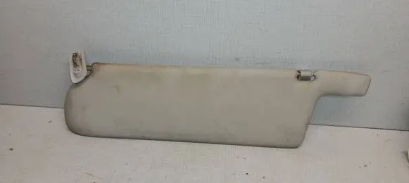 Sun visor