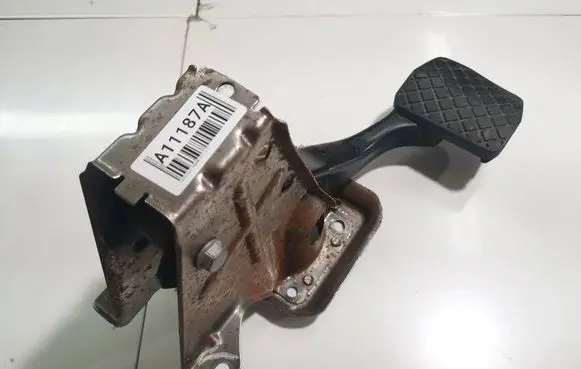 Volkswagen Sharan Brake pedal 7N1723057 28369900