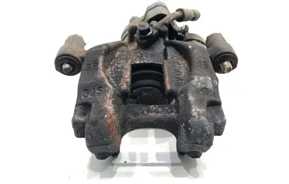 Volkswagen PASSAT B8 Rear brake caliper